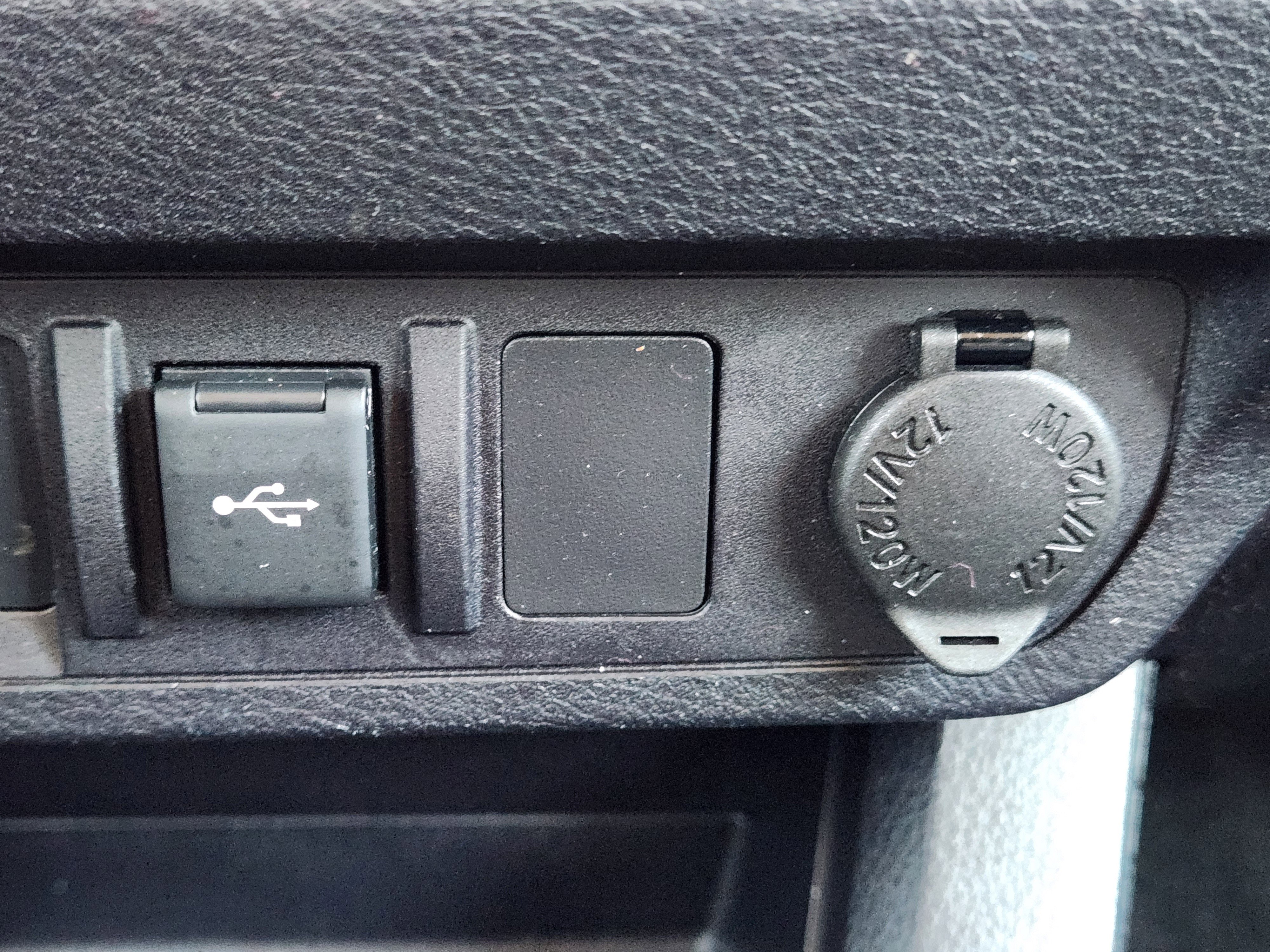 Used 2021 Toyota Tacoma SR image 25