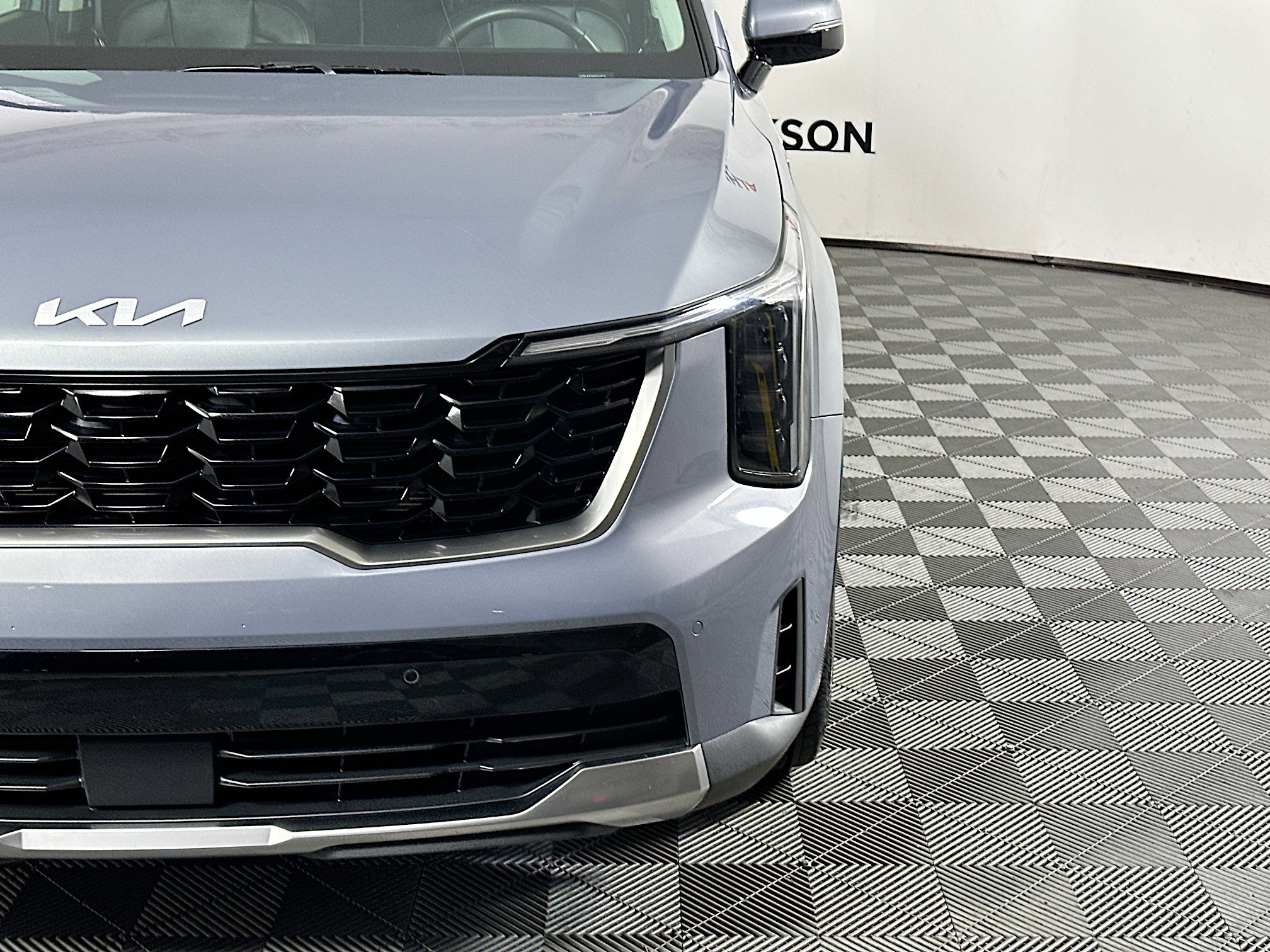 Used 2025 Kia Sorento S w/ Panoramic Sunroof Package image 9