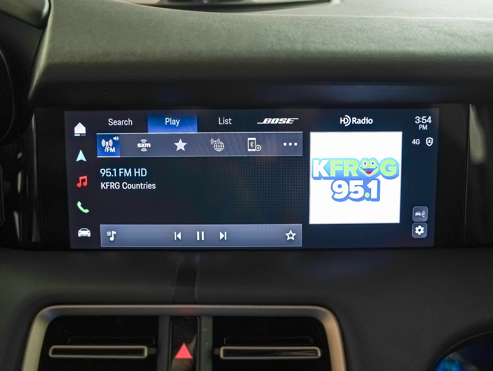 Certified 2025 Porsche Taycan 4S w/ Premium Package image 20