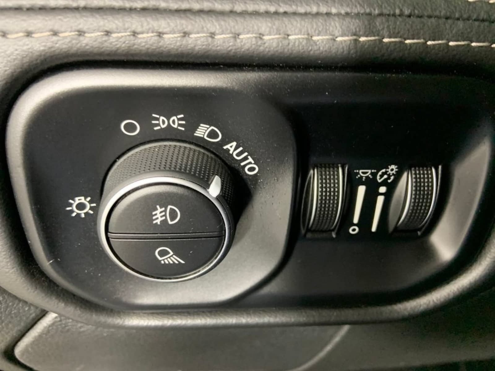 Used 2021 RAM 3500 Limited AWD/4WD image 25