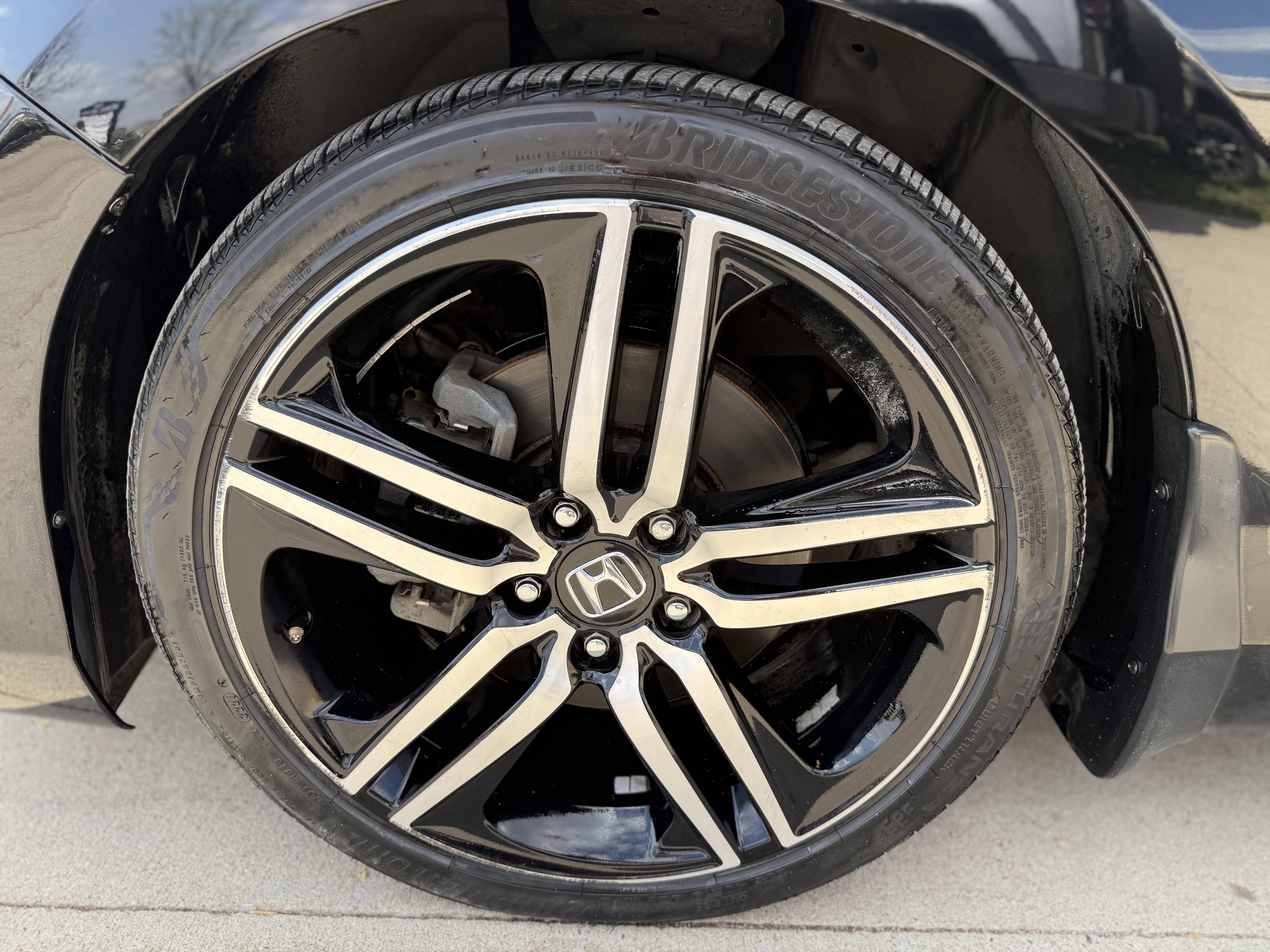Used 2016 Honda Accord Touring image 12