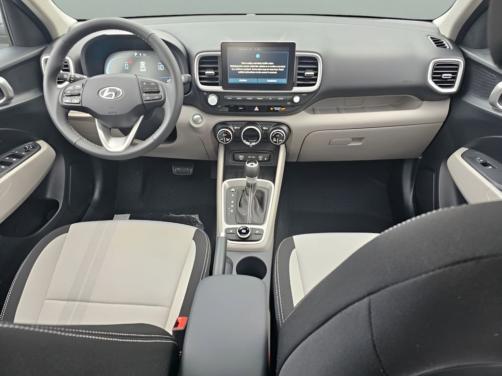 Used 2026 Hyundai Venue SEL image 12