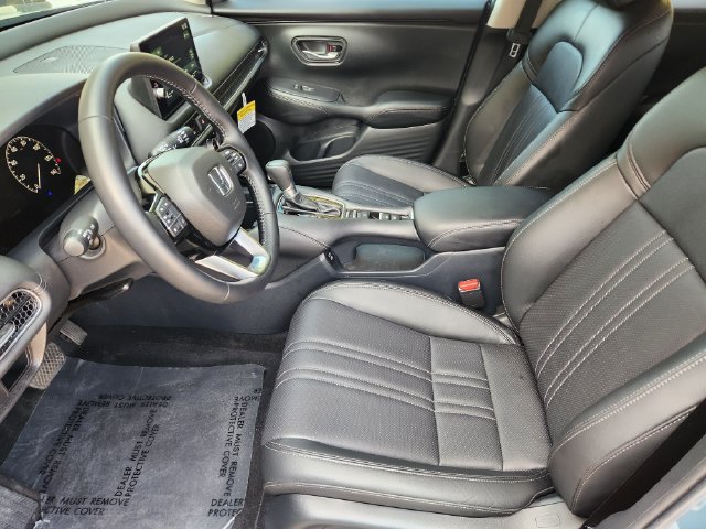 Used 2026 Honda HR-V EX-L image 4