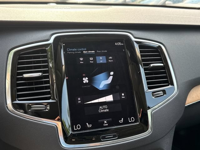 Certified 2022 Volvo XC90 T8 Inscription Expression w/ Advanced Package AWD/4WD image 15