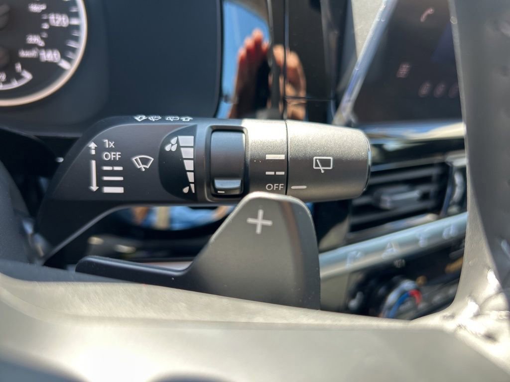 New 2026 Nissan Pathfinder SV image 30