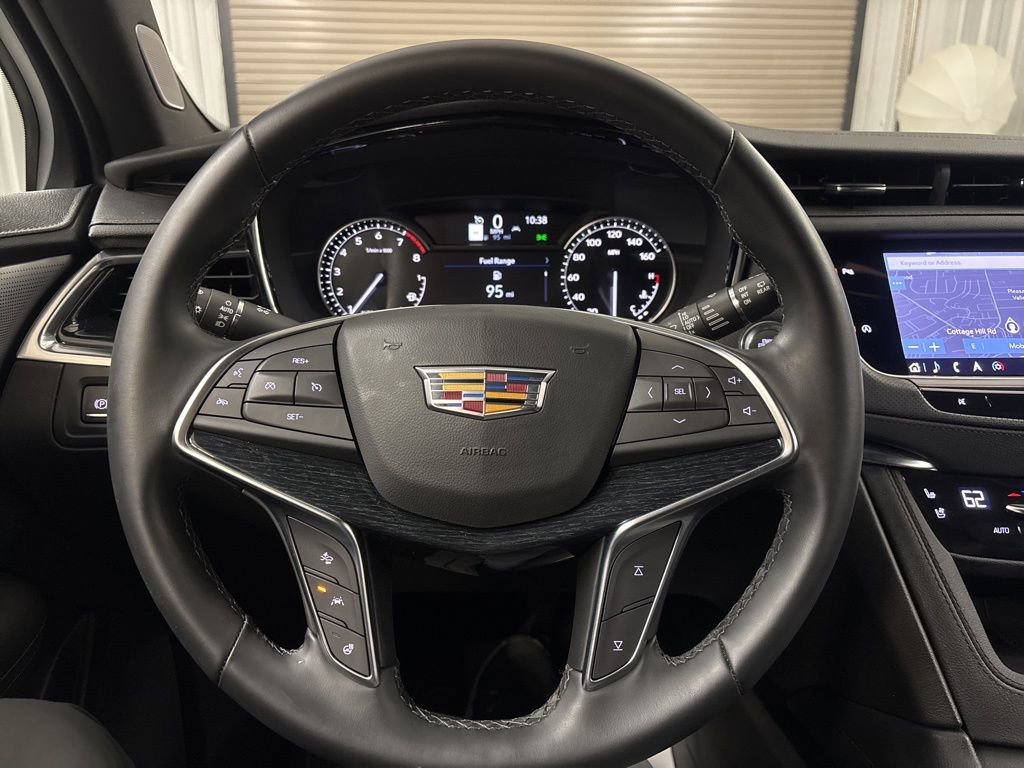 Certified 2025 Cadillac XT5 Premium Luxury image 25