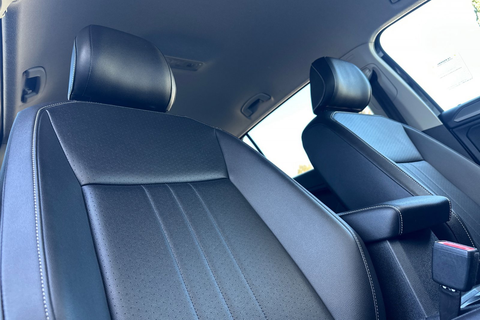 Certified 2022 Volkswagen Tiguan SE image 19