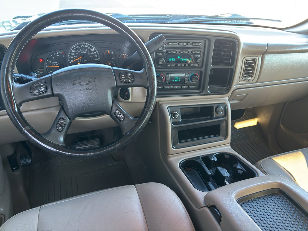 Used 2006 Chevrolet Silverado 2500 LT w/ Heavy-Duty Power Package image 13