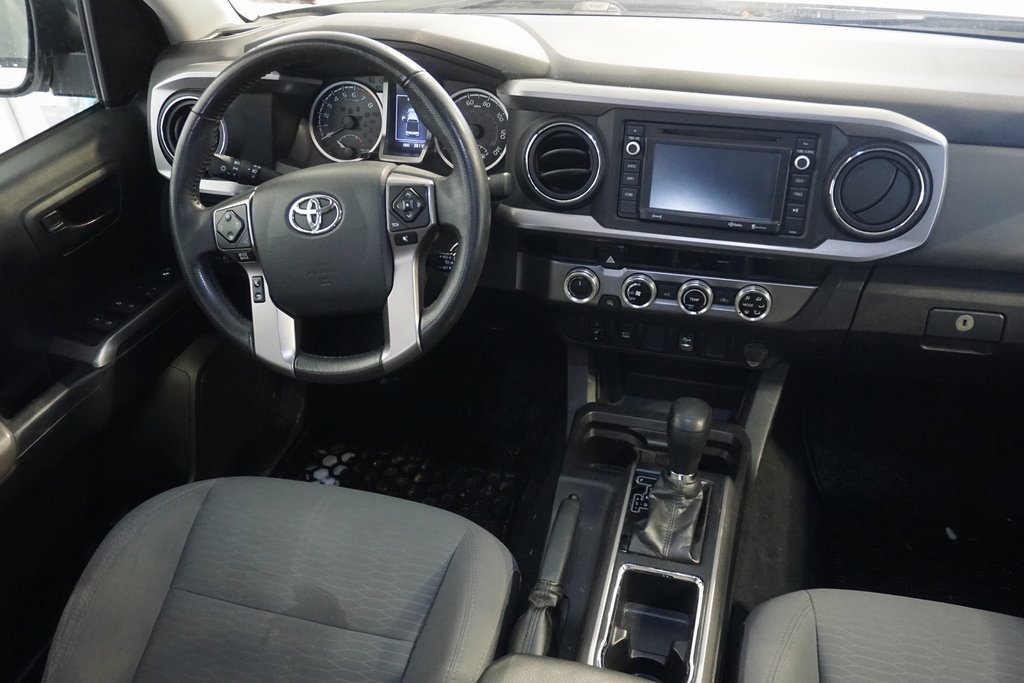 Used 2017 Toyota Tacoma SR5 image 24