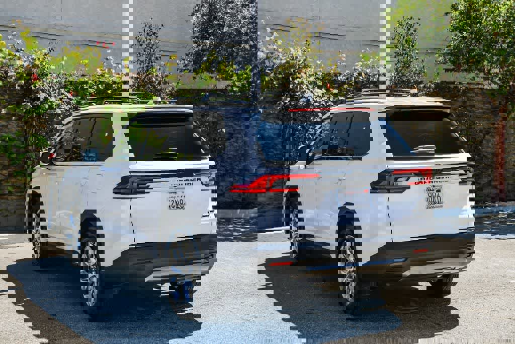 Used 2026 Toyota Grand Highlander Limited image 9