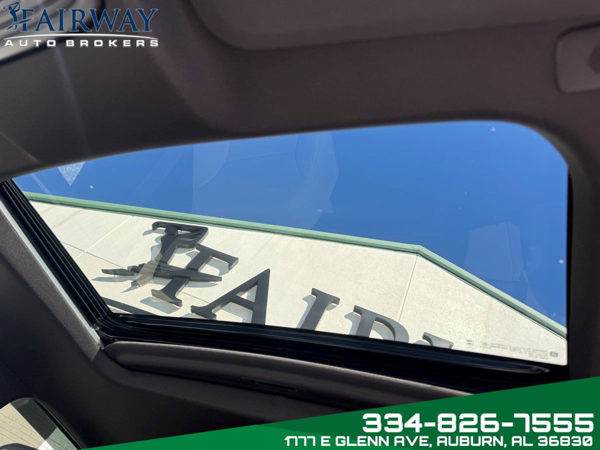 Used 2024 GMC Sierra 1500 SLT w/ SLT Premium Plus Package image 25