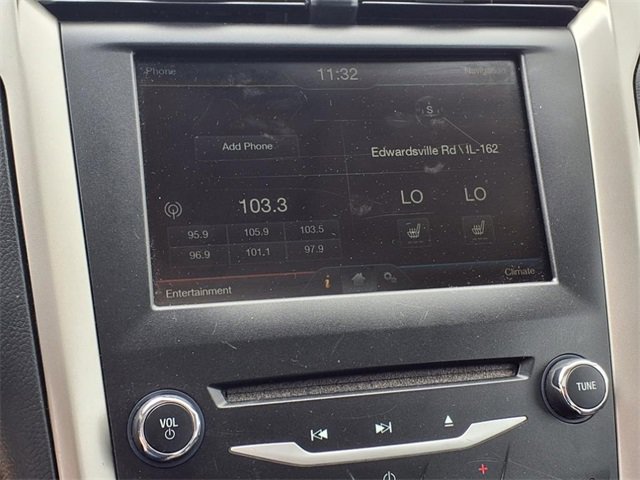 Used 2015 Ford Fusion SE w/ Equipment Group 202A image 6