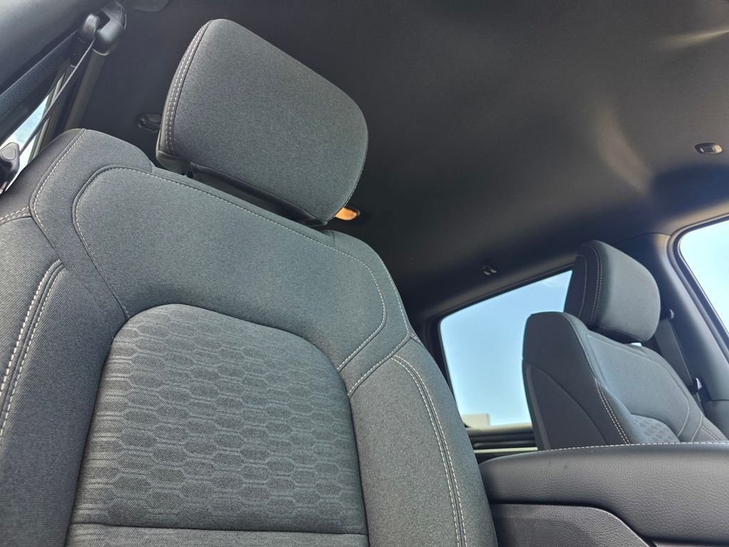 New 2026 RAM 1500 Big Horn w/ Sport Appearance Package AWD/4WD image 14
