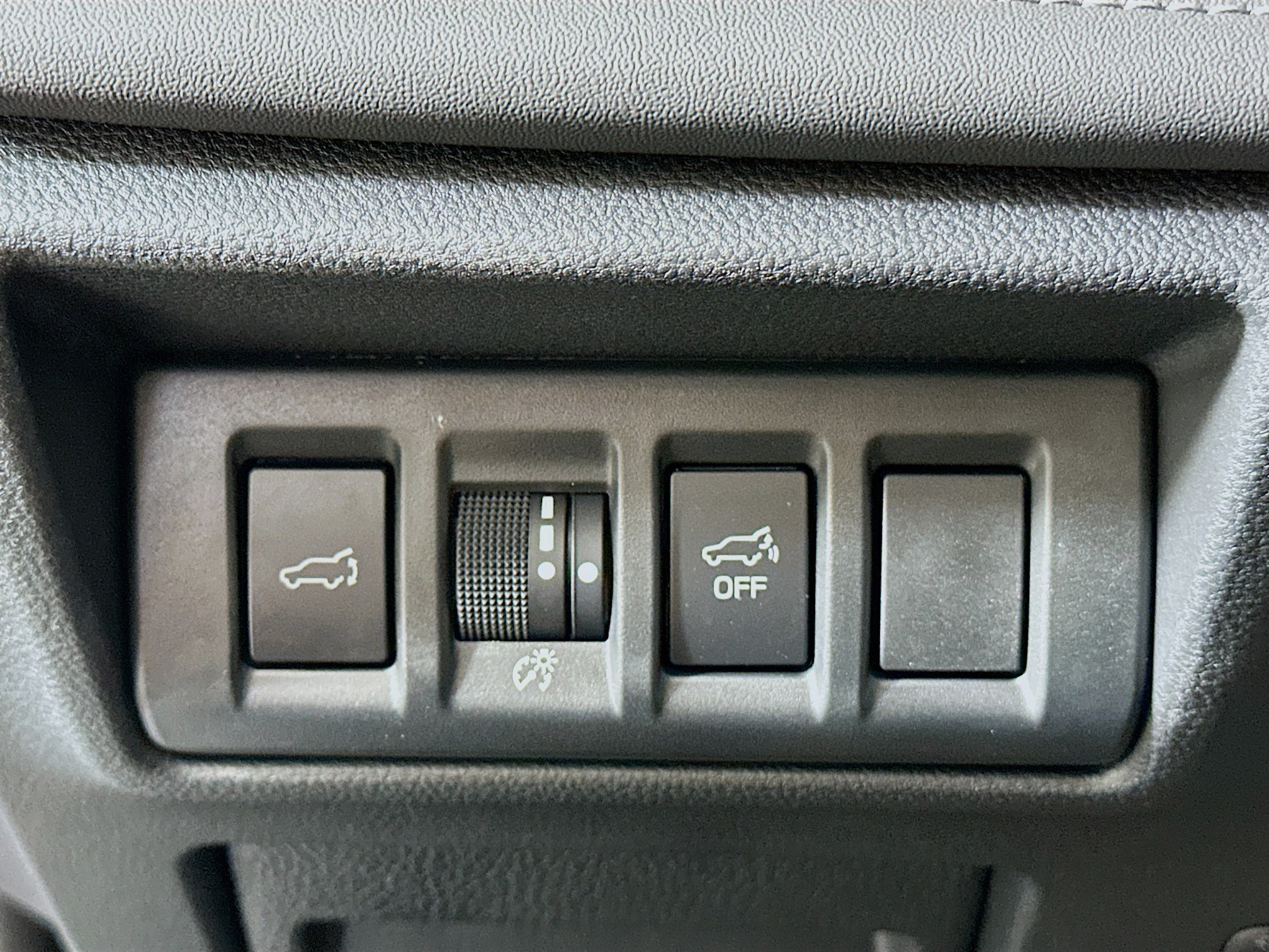 Used 2025 Subaru Outback Limited AWD/4WD image 17