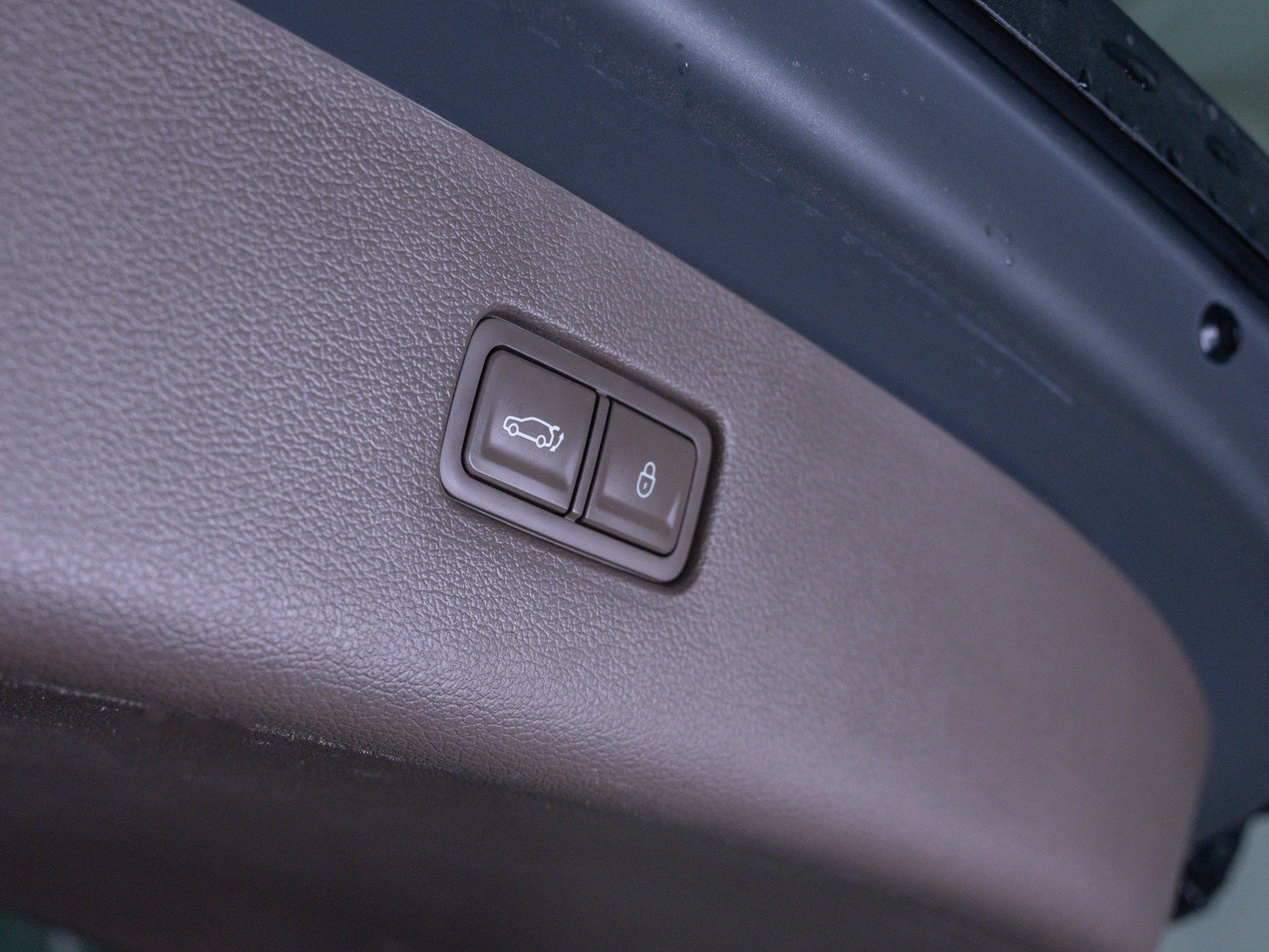 Used 2023 Genesis GV80 3.5T w/ Prestige Matte Package image 9