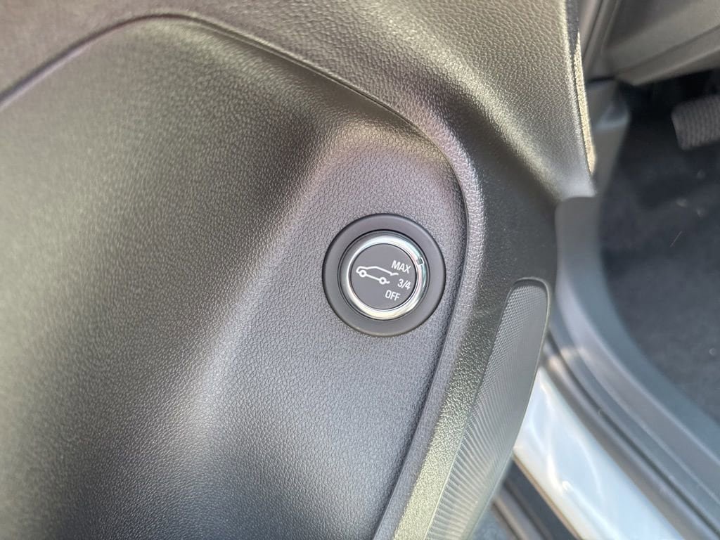 New 2026 Buick Envista Sport Touring w/ Convenience I Package FWD image 22