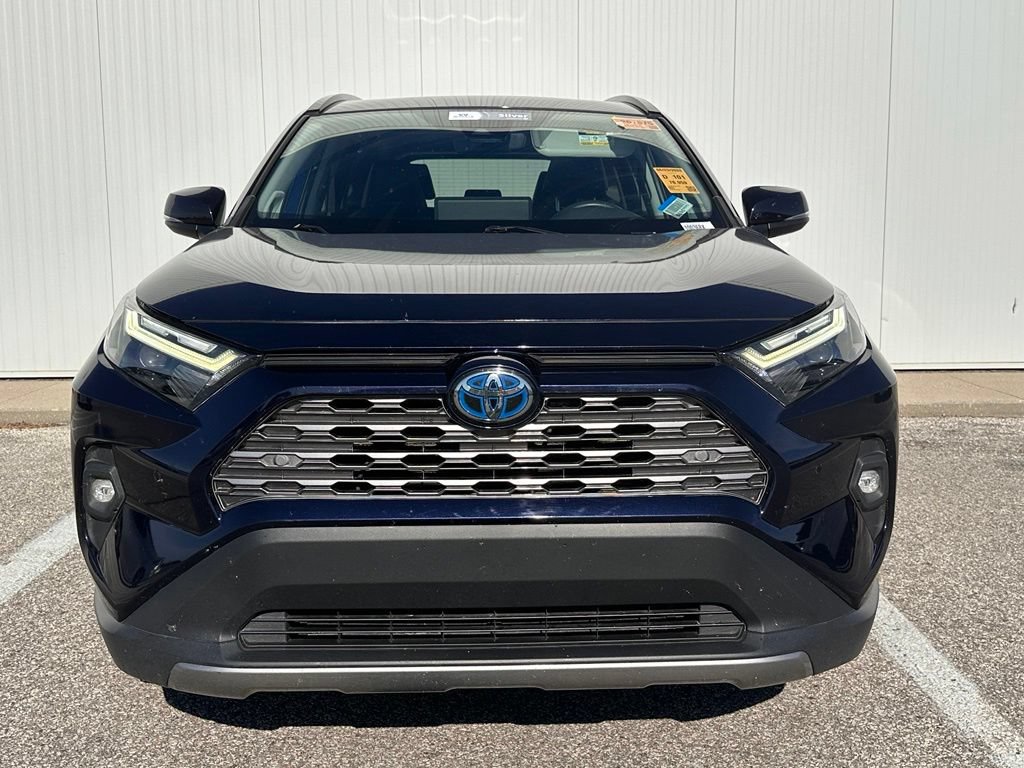 Used 2024 Toyota RAV4 Limited AWD/4WD image 10