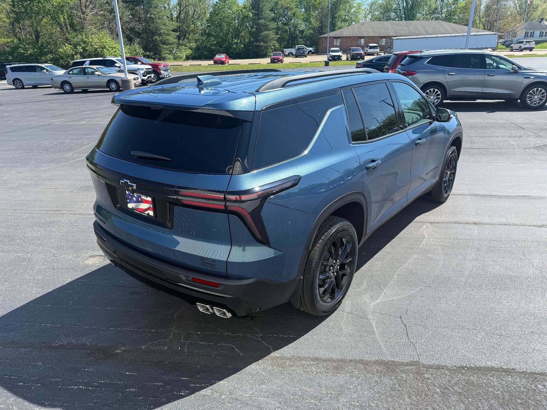 New 2026 Chevrolet Traverse LT FWD image 5