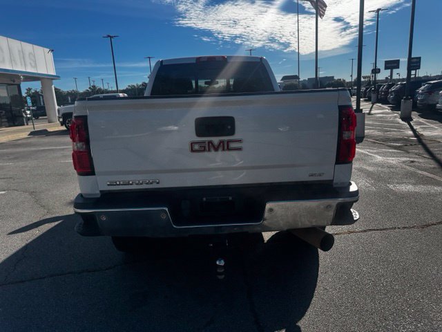 Used 2017 GMC Sierra 2500 SLT w/ Duramax Plus Package AWD/4WD image 4