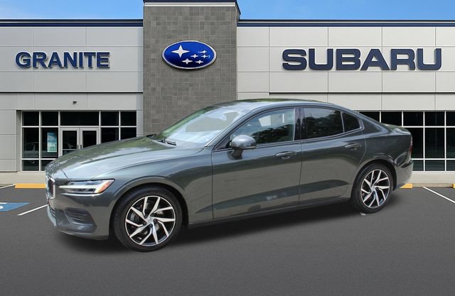 Used 2020 Volvo S60 T5 Momentum FWD image 5