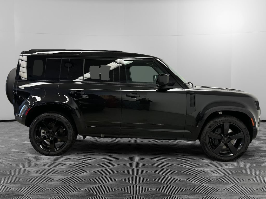 New 2026 Land Rover Defender 110 X-Dynamic SE AWD/4WD image 6