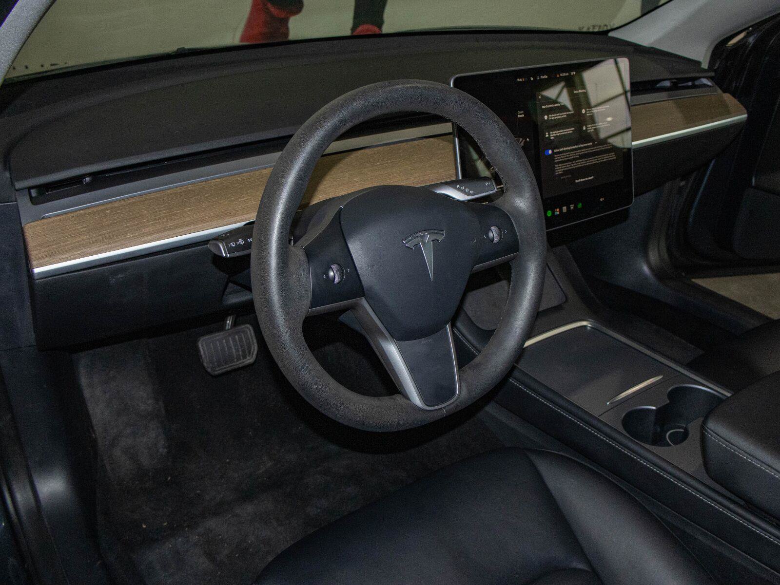 Used 2022 Tesla Model 3 Long Range AWD/4WD image 6