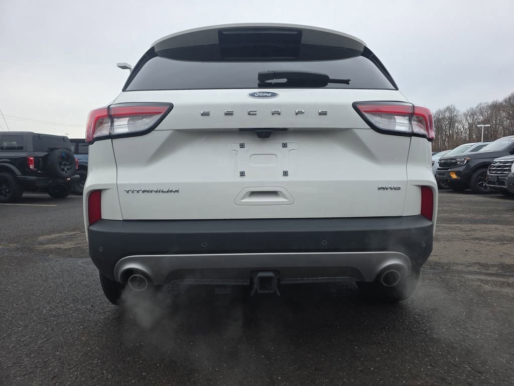 Certified 2022 Ford Escape Titanium w/ Titanium Elite Package image 16