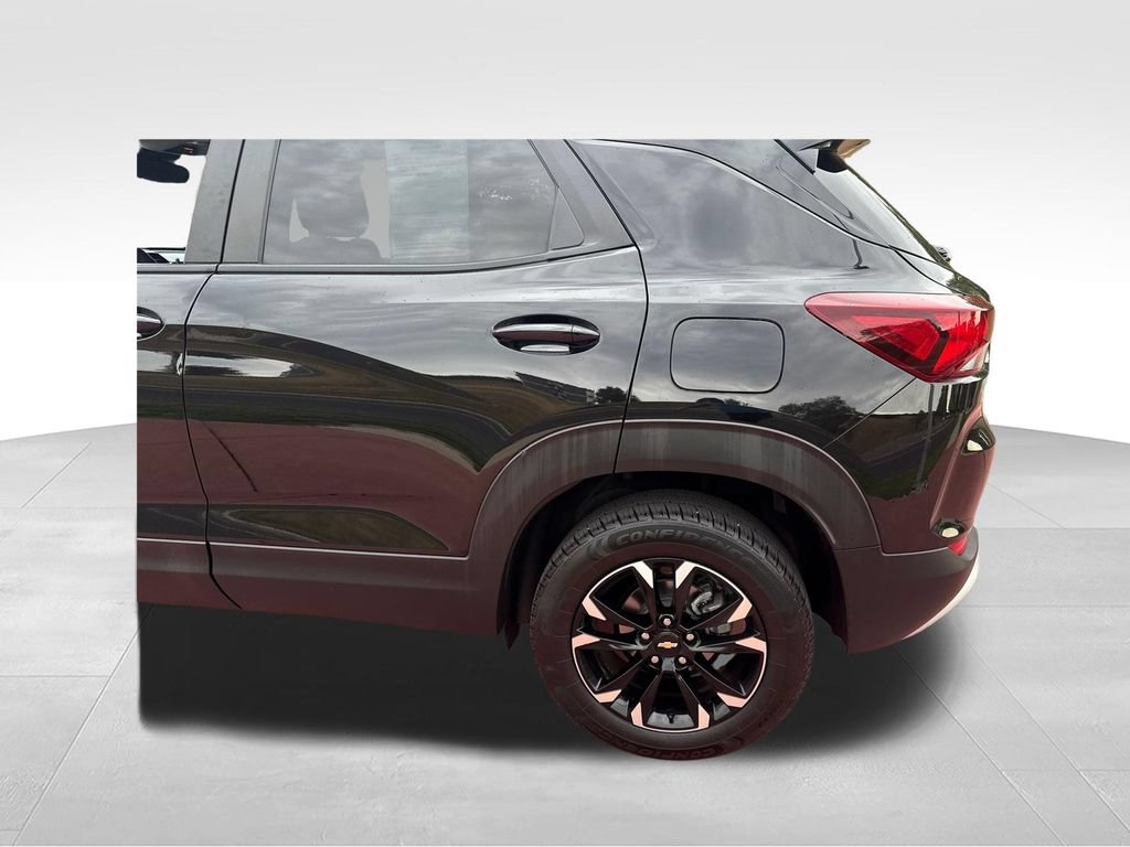 Used 2023 Chevrolet TrailBlazer LT AWD/4WD image 39