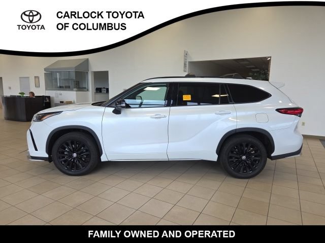 Used 2023 Toyota Highlander XSE