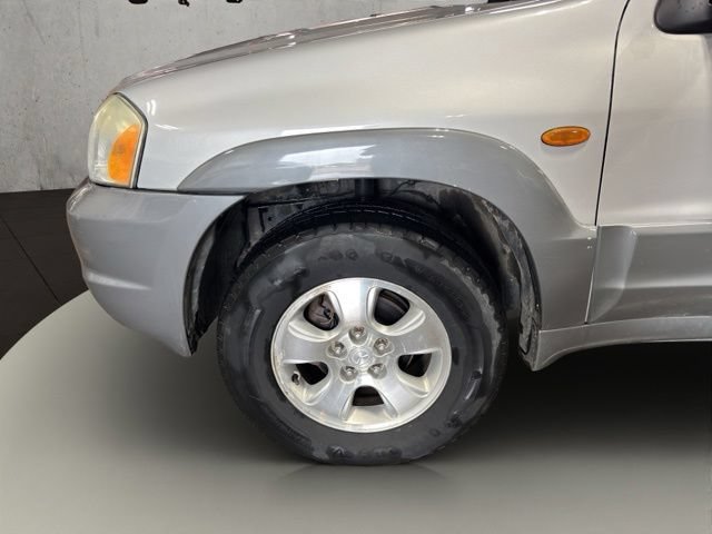 Used 2002 MAZDA Tribute 4WD image 11