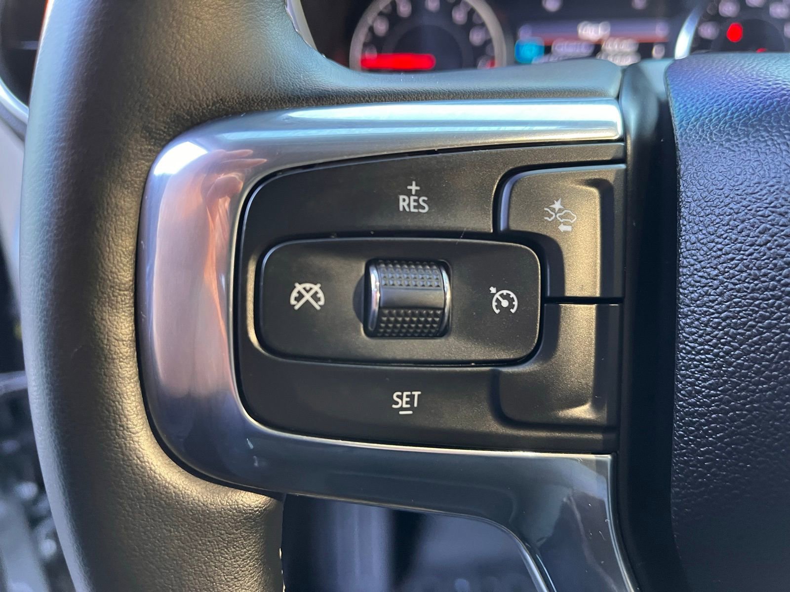 Certified 2024 Chevrolet Blazer LT w/ Midnight/Sport Edition image 30