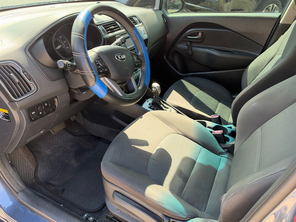 Used 2016 Kia Rio LX FWD image 9