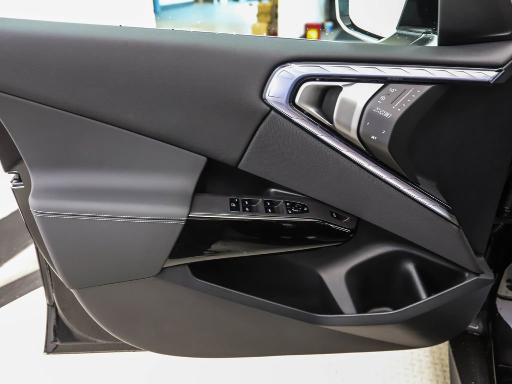 Used 2026 BMW X3 xDrive30 w/ Convenience Package image 10