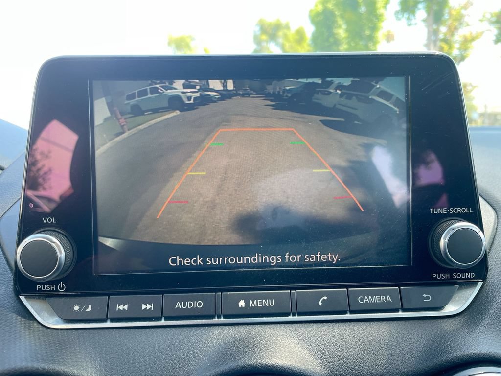 Used 2020 Nissan Sentra SV FWD image 22