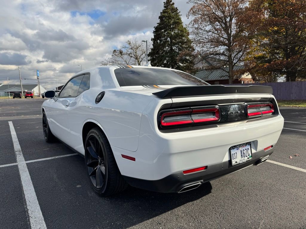 Used 2022 Dodge Challenger GT w/ Plus Package image 5