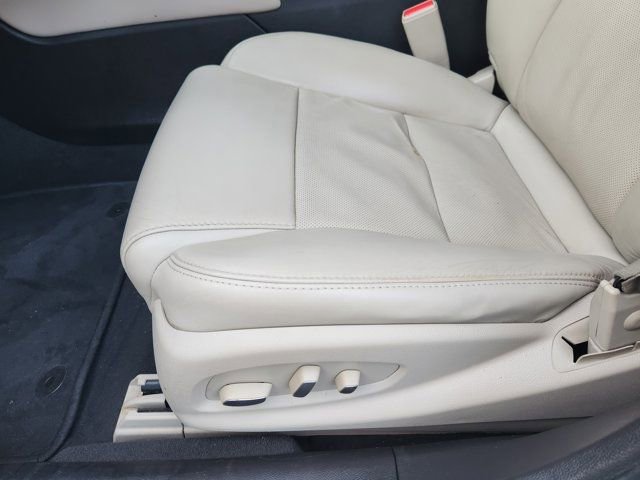 Used 2018 Cadillac XTS Luxury image 25