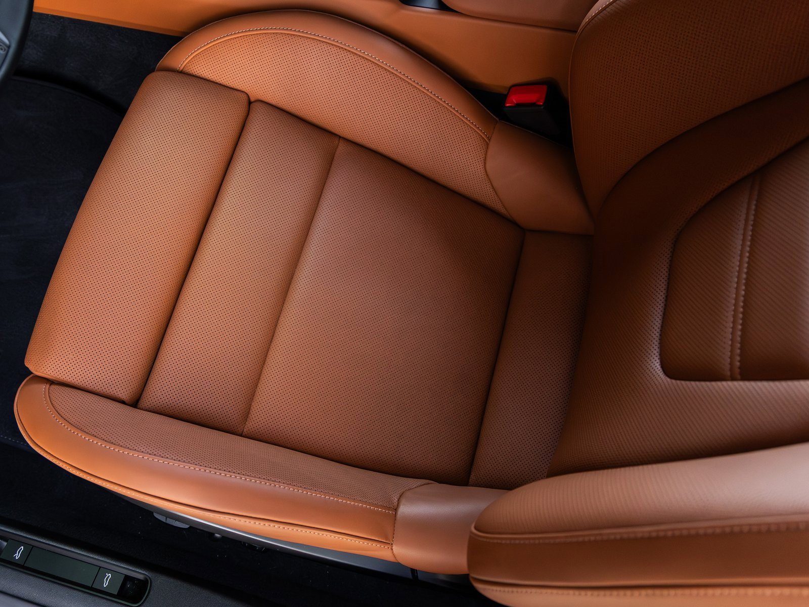 Certified 2026 Porsche 911 Carrera GTS image 27