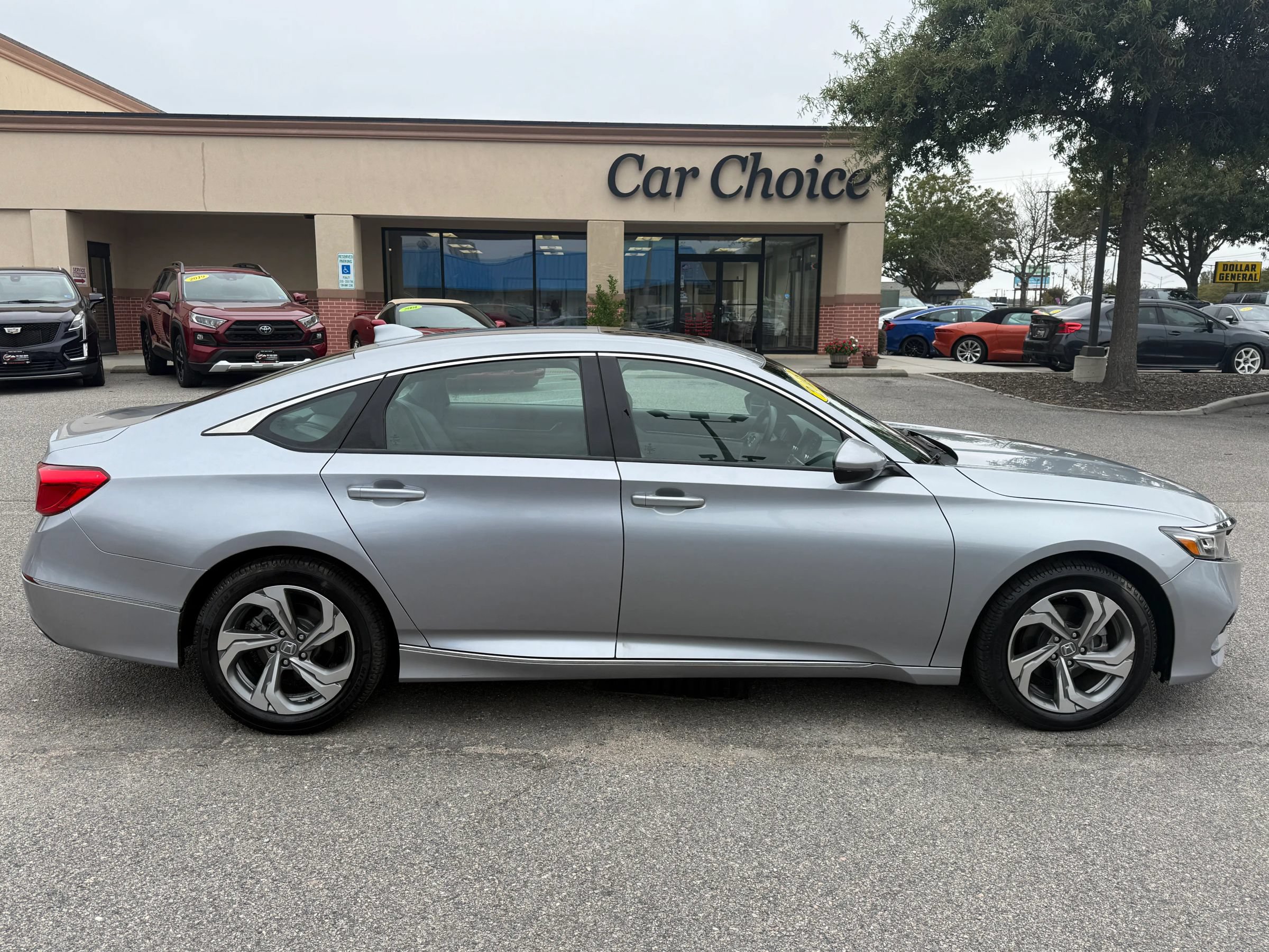 Used 2018 Honda Accord EX-L image 7