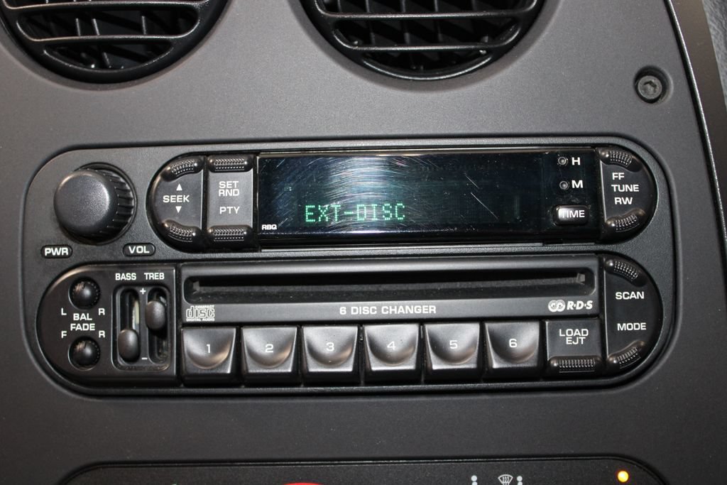 Used 2004 Dodge Viper SRT-10 RWD image 35