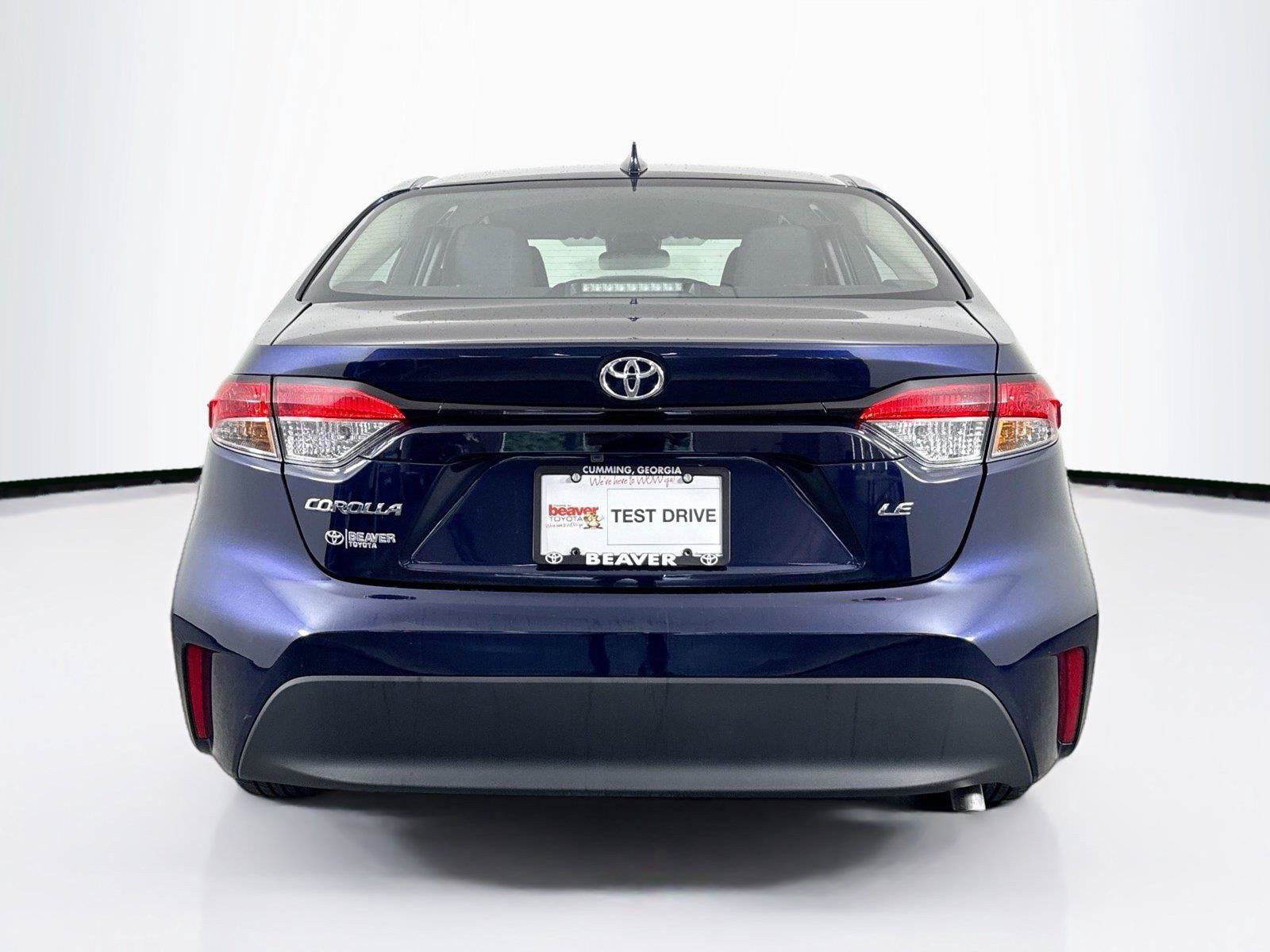 Used 2024 Toyota Corolla LE FWD image 11