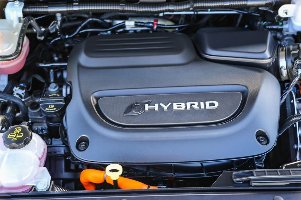 Used 2023 Chrysler Pacifica Limited image 28