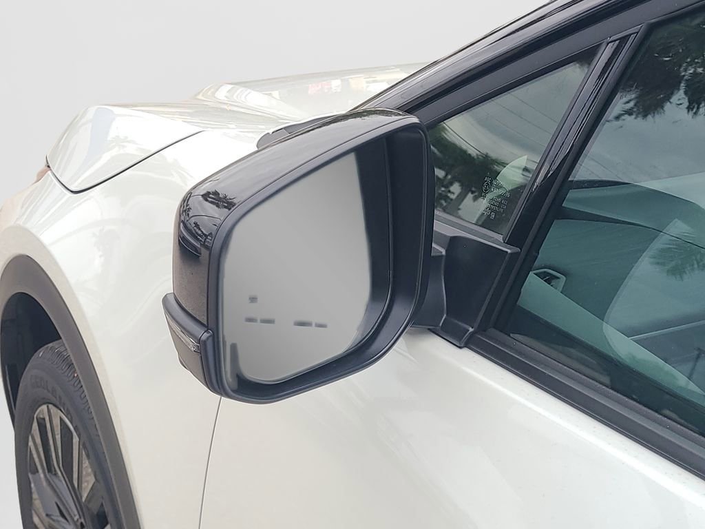 New 2026 Toyota C-HR AWD/4WD image 25