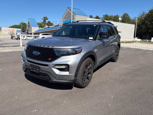 Used 2023 Ford Explorer ST w/ Equipment Group 401A AWD/4WD image 3