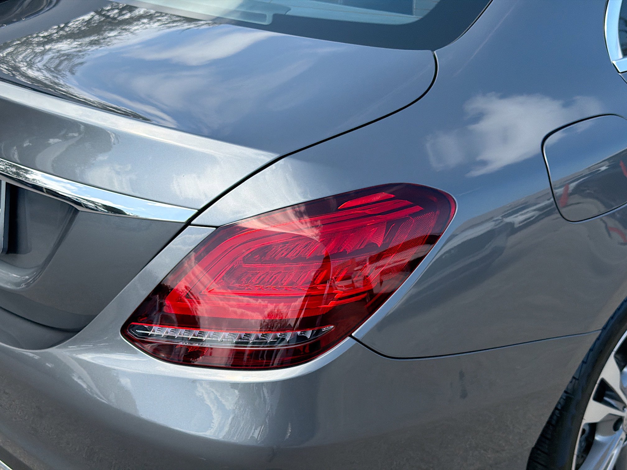 Used 2019 Mercedes-Benz C 300 Sedan image 25