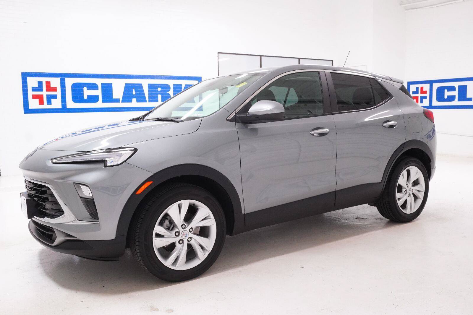 Used 2025 Buick Encore GX Preferred FWD image 36