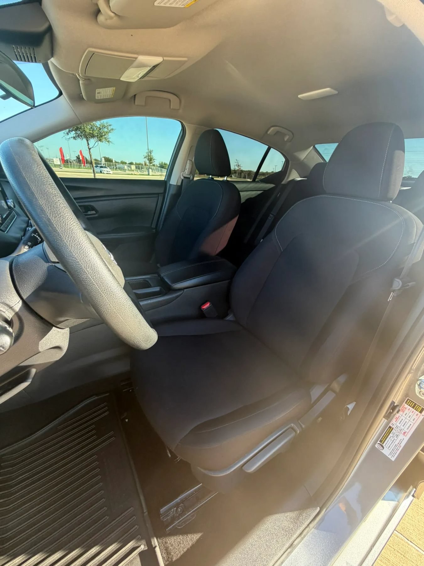 Used 2024 Nissan Sentra S FWD image 25