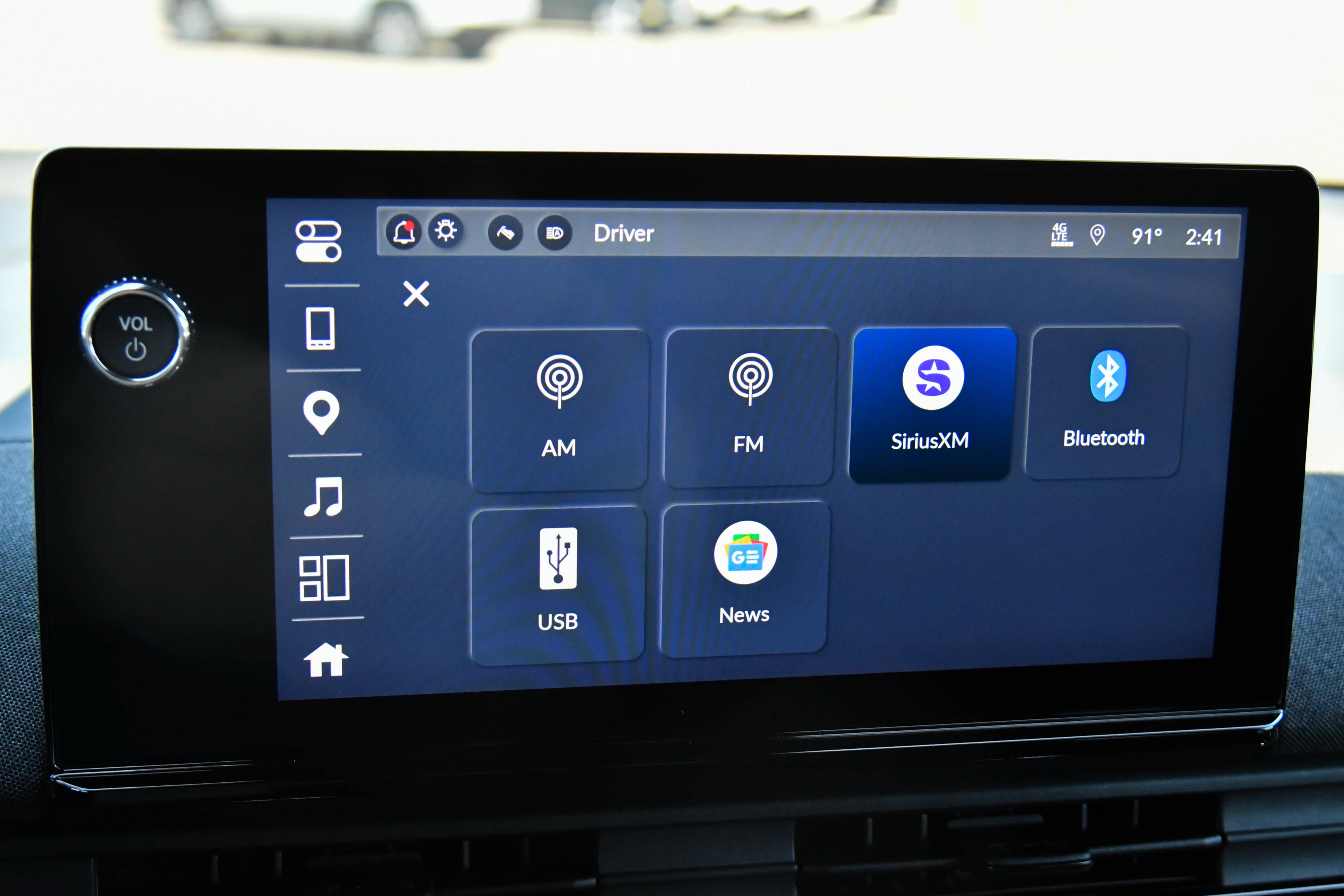 Used 2024 Honda Prologue EX image 24
