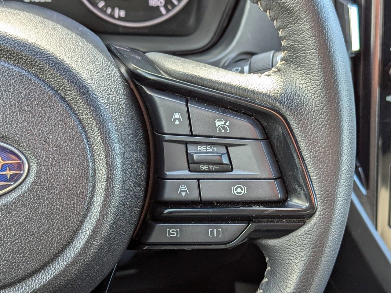 Used 2025 Subaru Forester Premium image 23