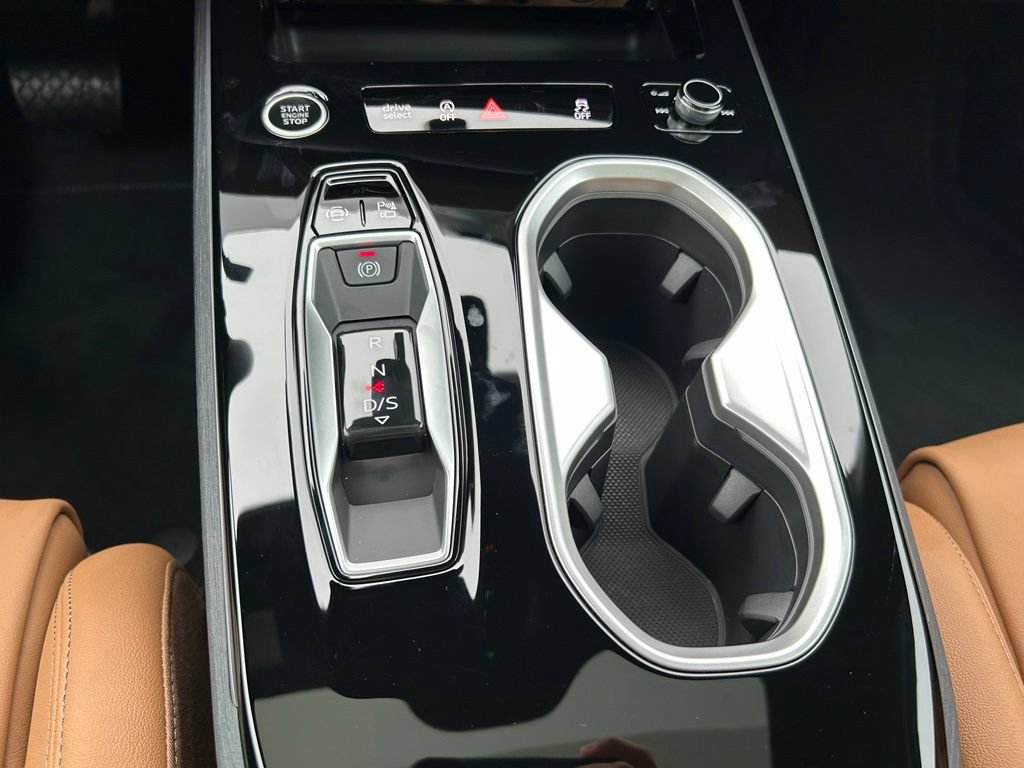 New 2026 Audi A6 Premium Plus AWD/4WD image 38