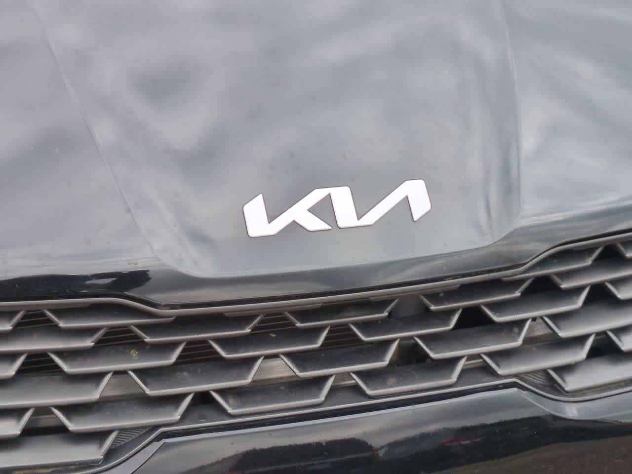 Used 2023 Kia K5 LXS image 11